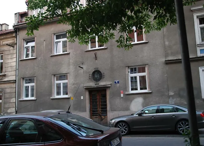 Excellent Apartment With Balcony